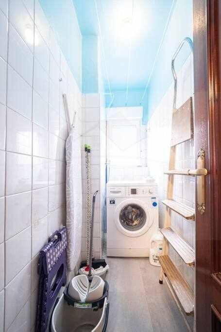 Appartement El Llar Del Gueelu à Gijón Extérieur photo